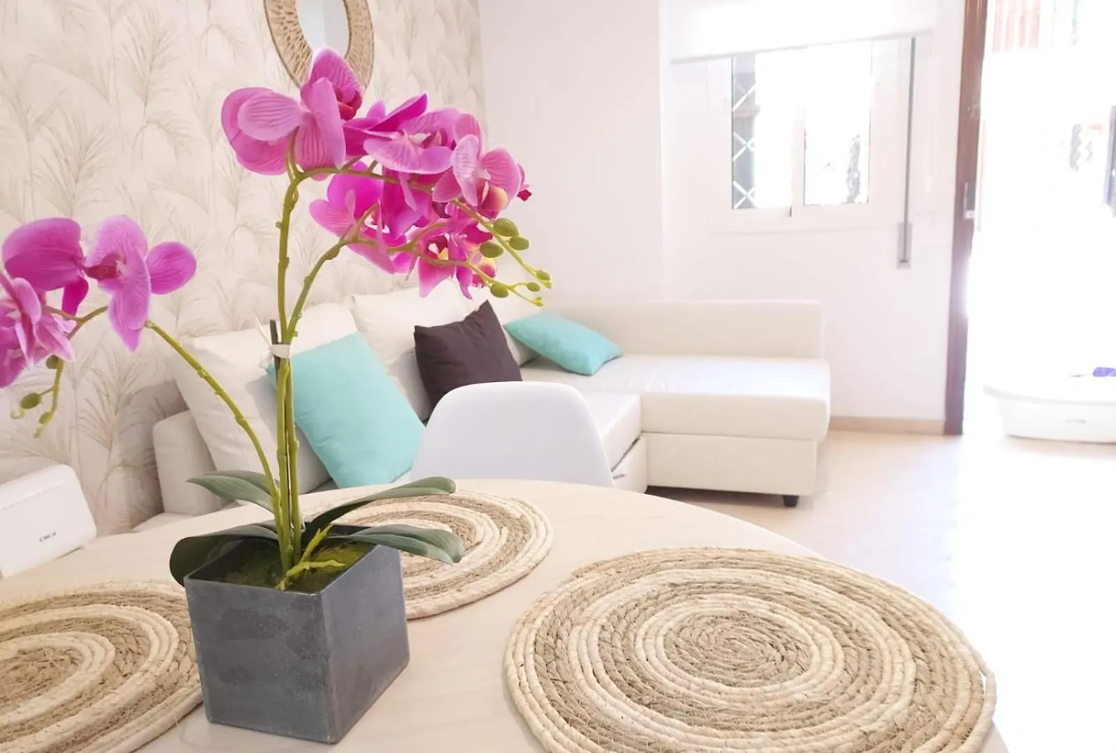 Apartment En Patio Sevillano Alameda-Isla Magica Spain
